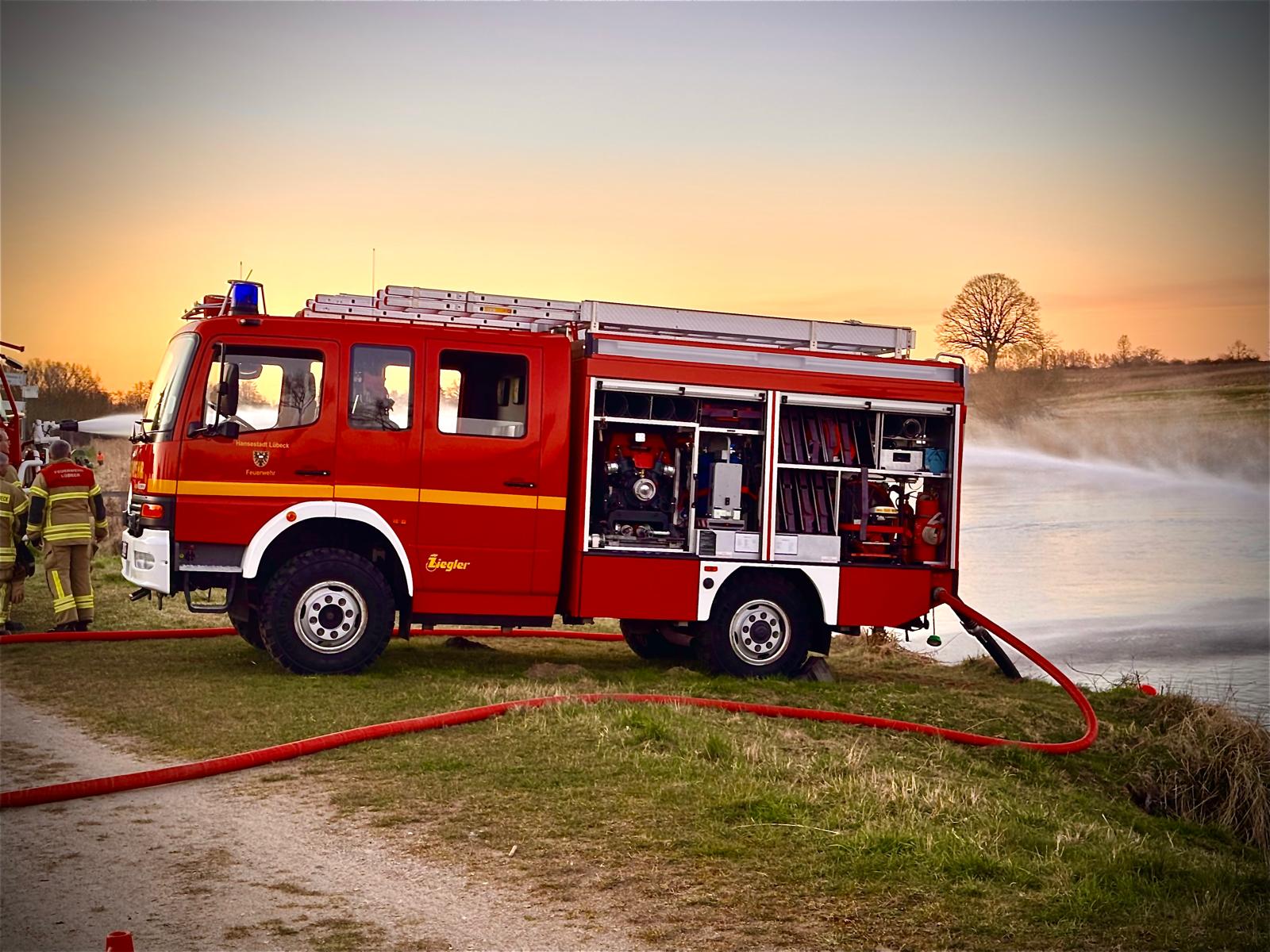 Löschfahrzeug FF13